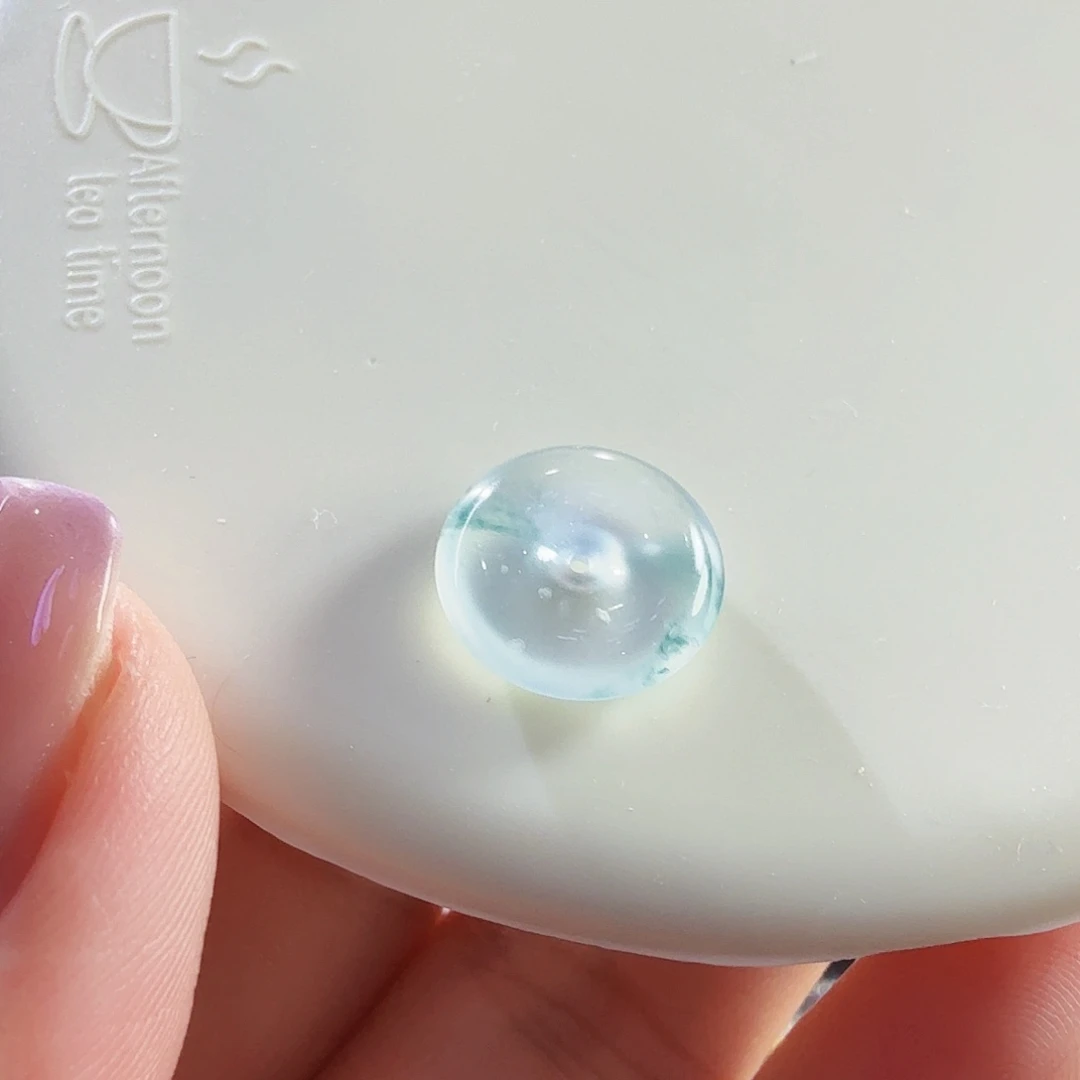 翡翠未镶嵌颈饰裸石