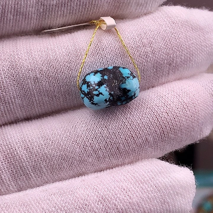 绿松石未镶嵌原矿