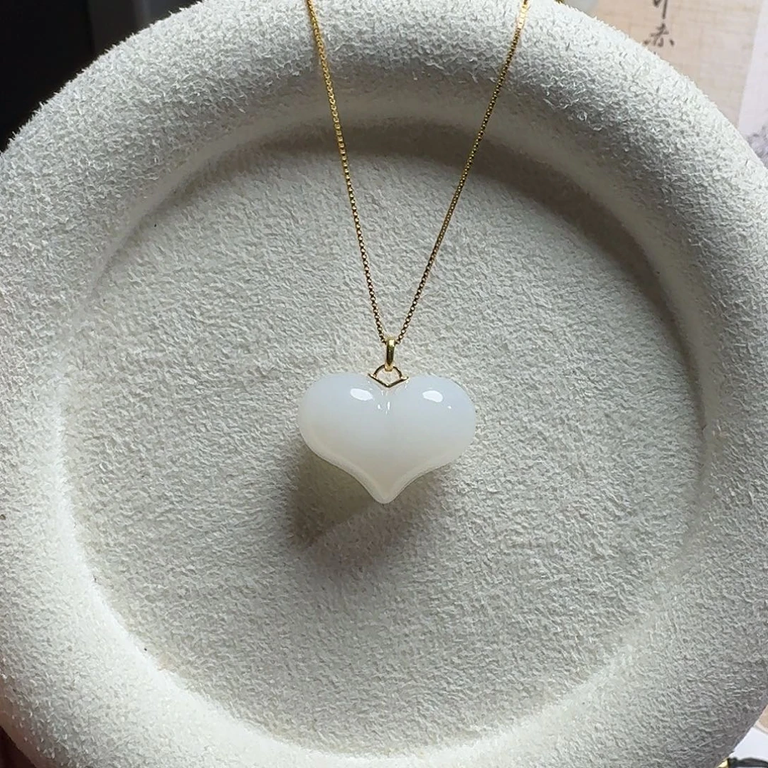 小***0和田玉18K金镶嵌吊坠(赠链)白玉屁桃