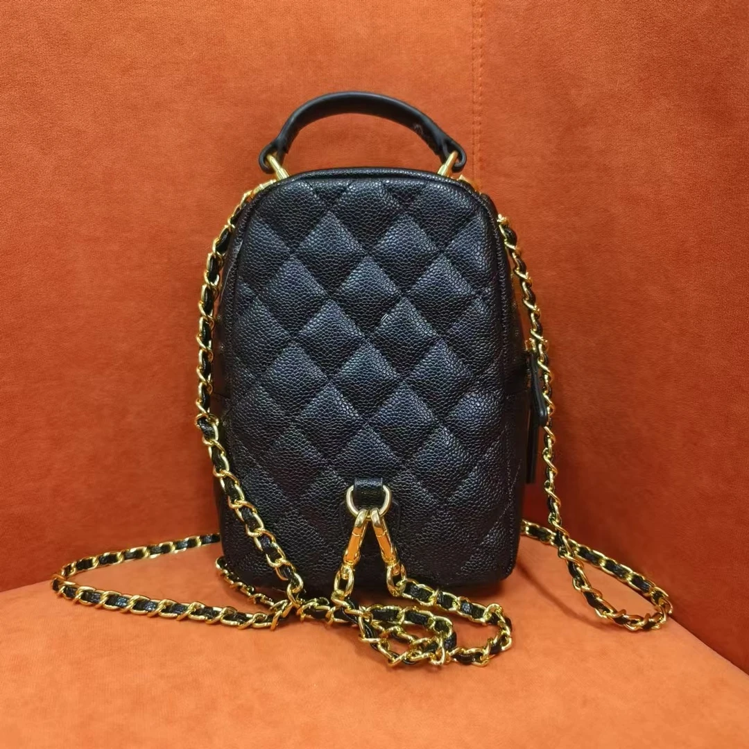 潮流真皮新款女包小双肩包 0422 黑色酱书包