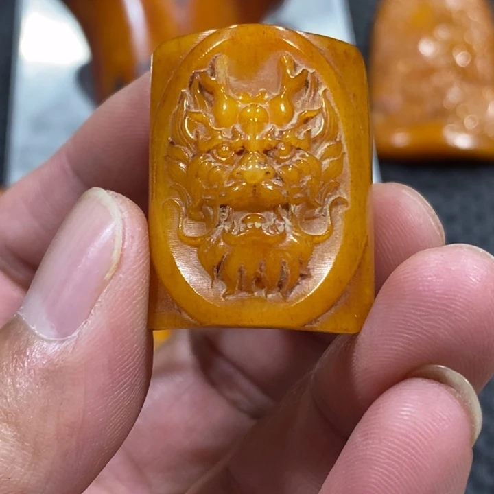 滴血莲花菩提吊坠