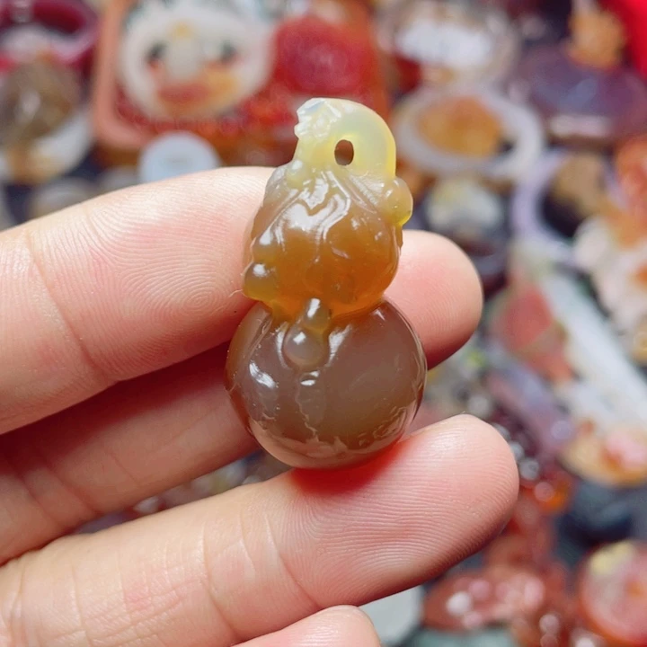 玛瑙/玉髓颈饰未镶嵌?****?