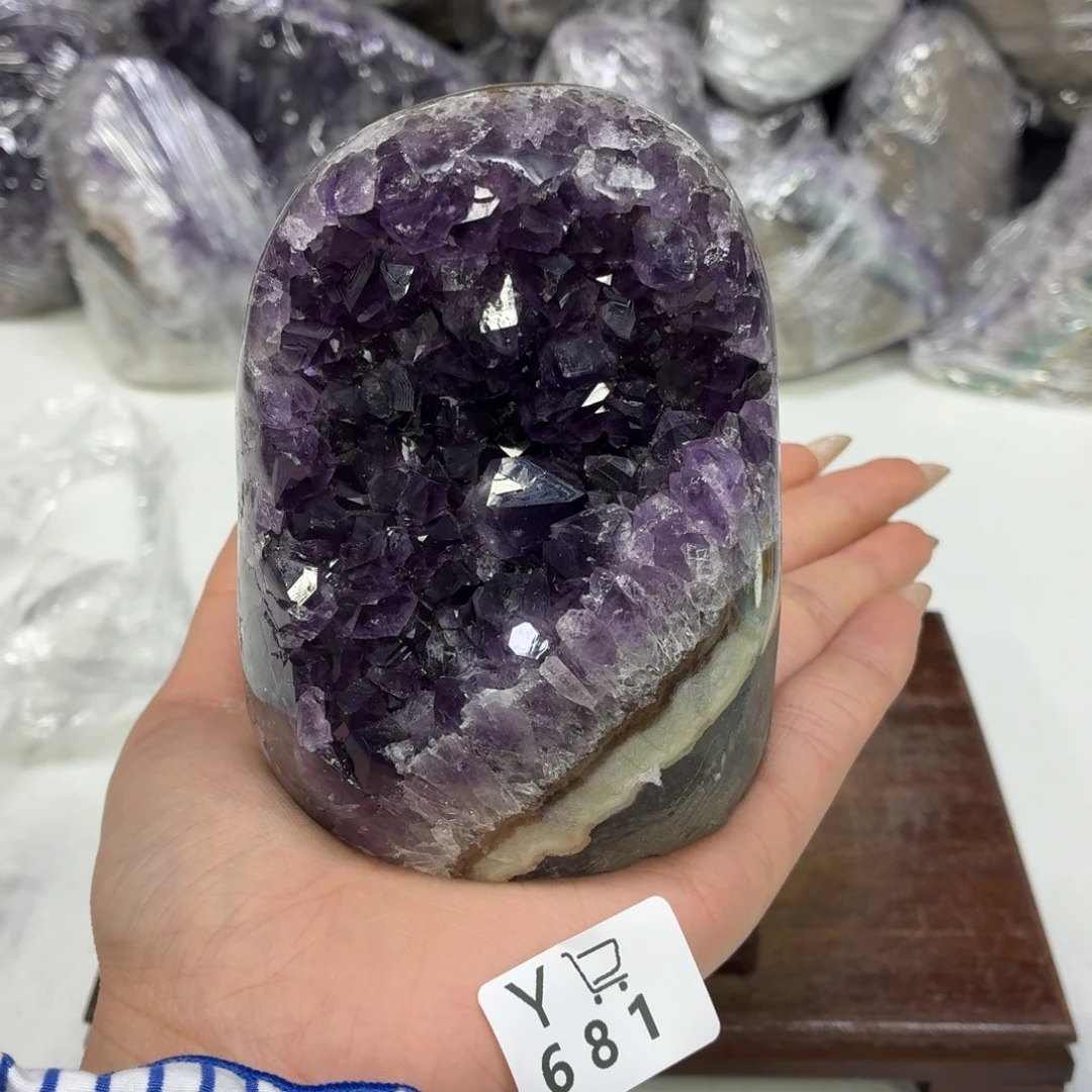 未镶嵌紫晶眼镜水晶