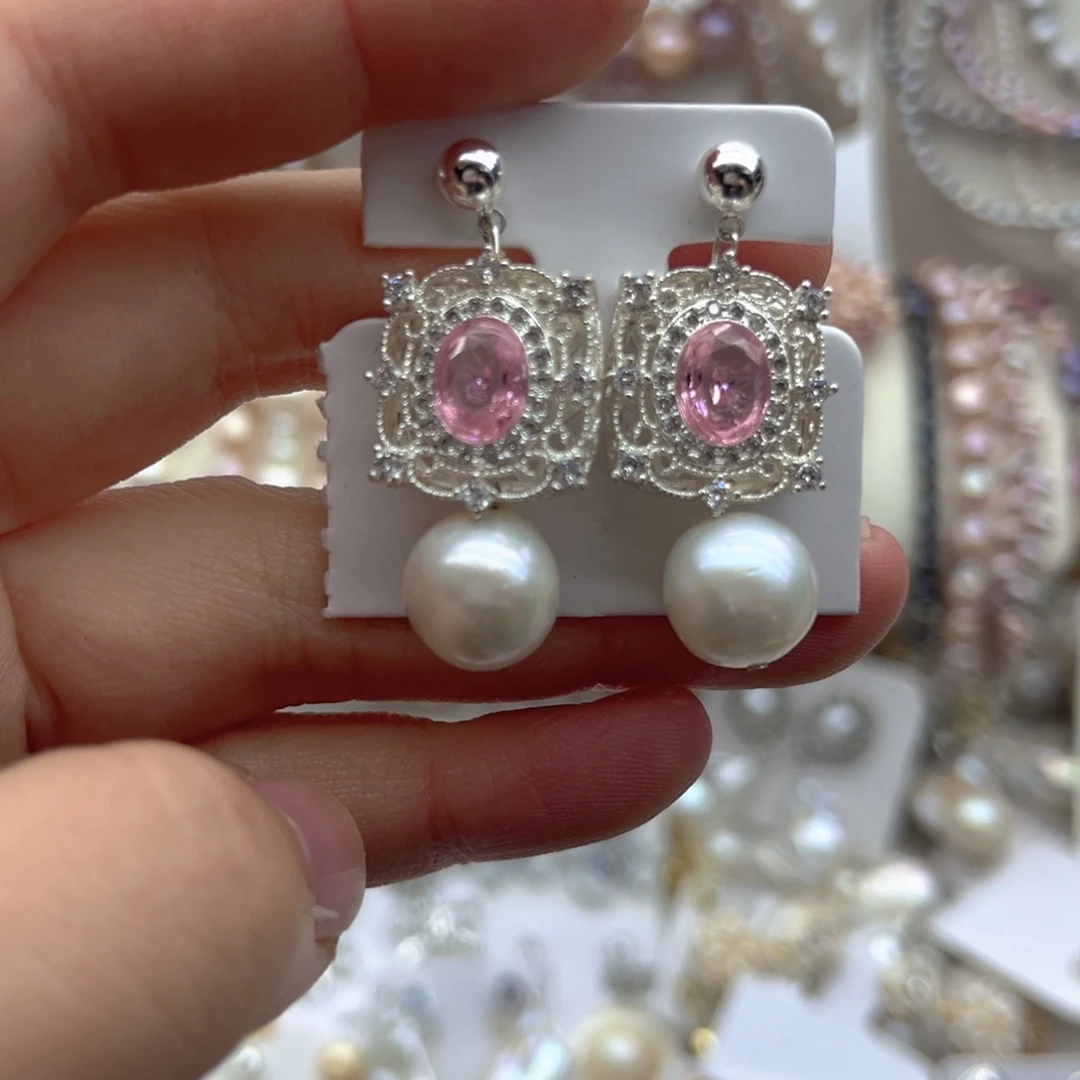 颈饰未镶嵌淡水珍珠