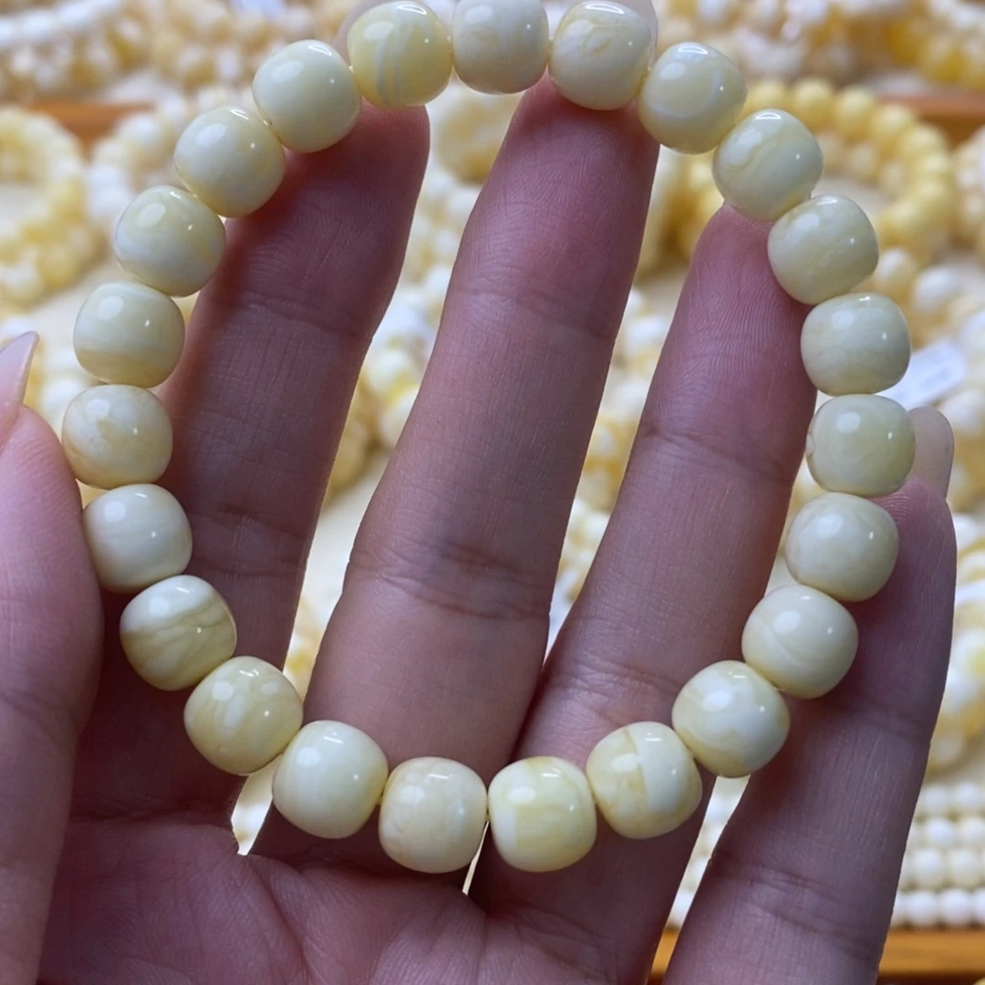 琥珀未镶嵌手串琥珀