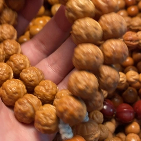 【闪购商品】猴头核桃手串春**月产品