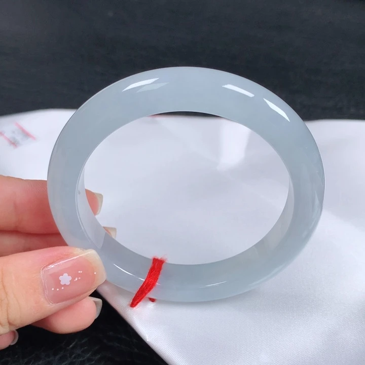 未镶嵌手镯翡翠。。