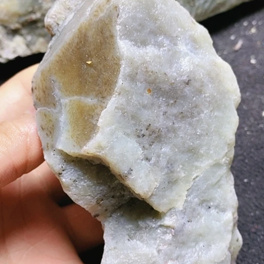和田玉（糖玉）未镶嵌珠宝半成品
