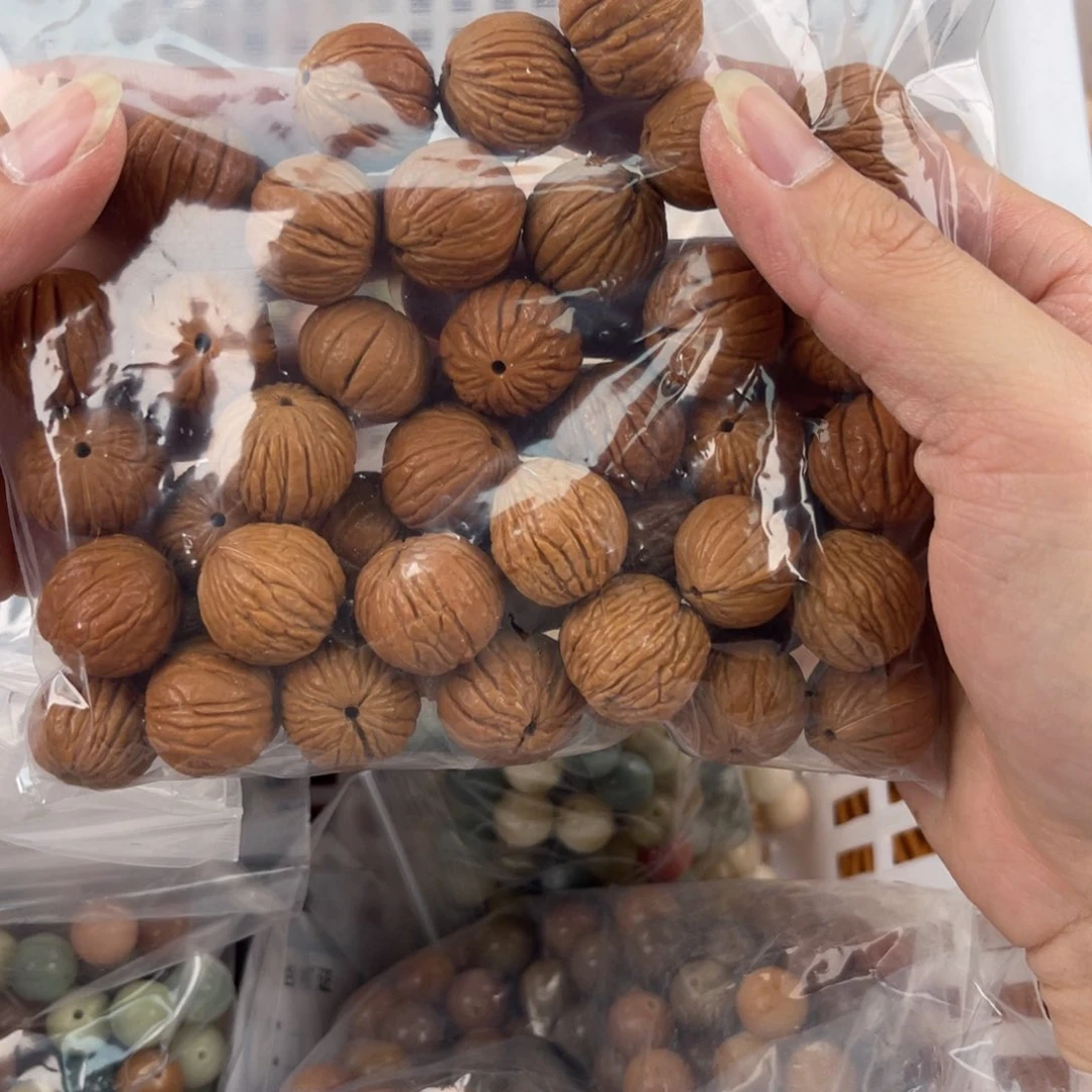 白玉菩提吊坠z12mm 40颗锅底