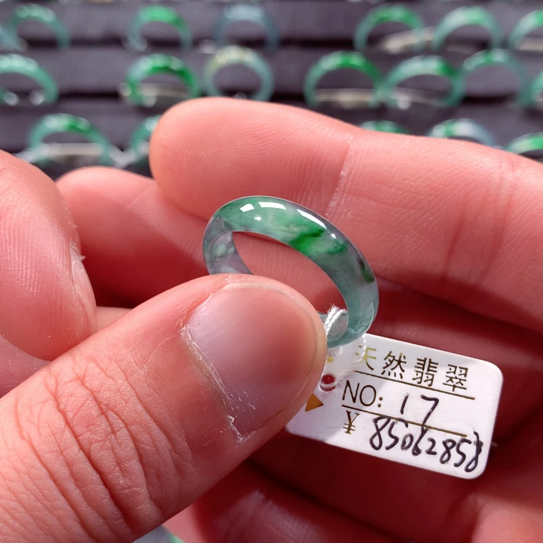 翡翠未镶嵌戒指翡翠戒指