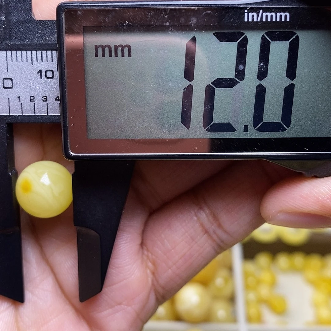裸石琥珀未镶嵌蜜蜡圆珠