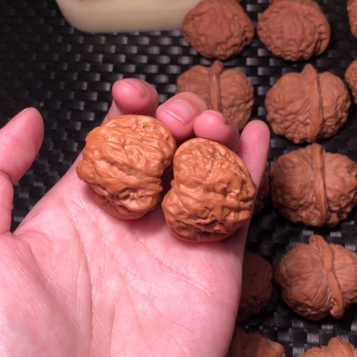 文玩核桃把件L**?蛤蟆