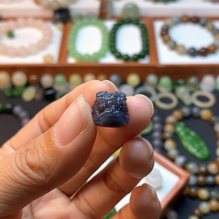 手链未镶嵌和田玉