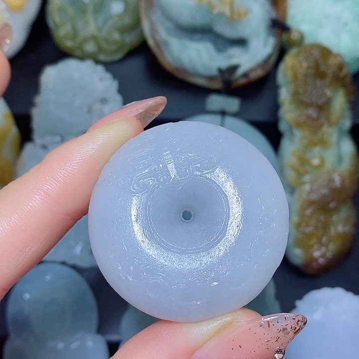 未镶嵌定制翡翠翡翠