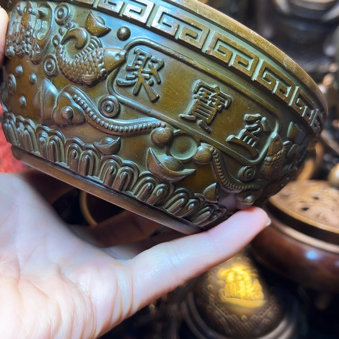 精美铜器工艺品等