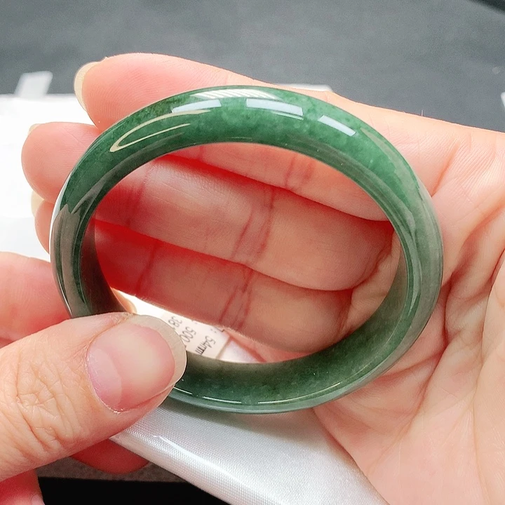 翡翠手镯未镶嵌手镯54
