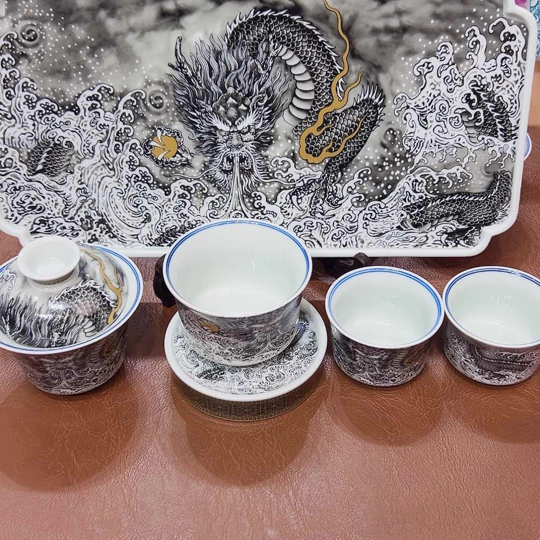 摆件景德镇陶瓷艺术展演区艺术展演