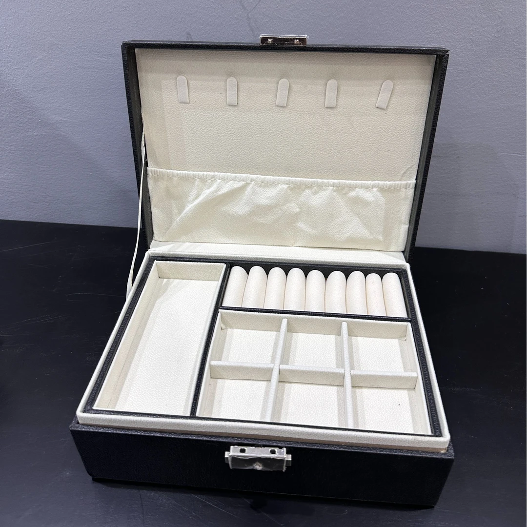 254       时尚黑色双层分格收纳小箱子     款号#051