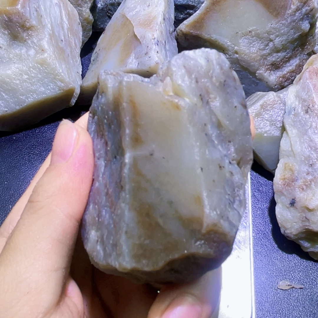 未镶嵌和田玉珠宝半成品