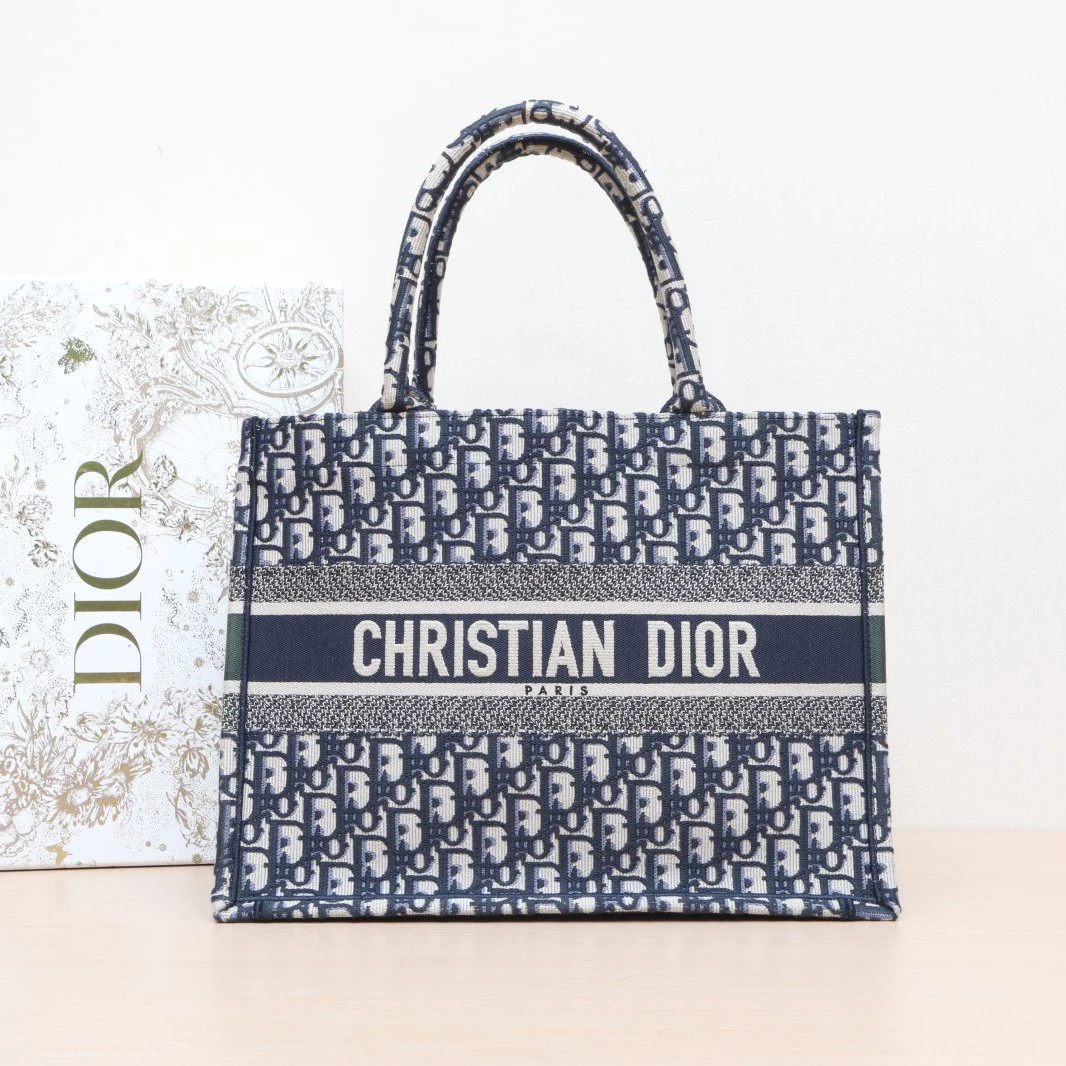 95新 DIOR/迪奥 活动黑黑227414Book Tote 中号 36 墨蓝色