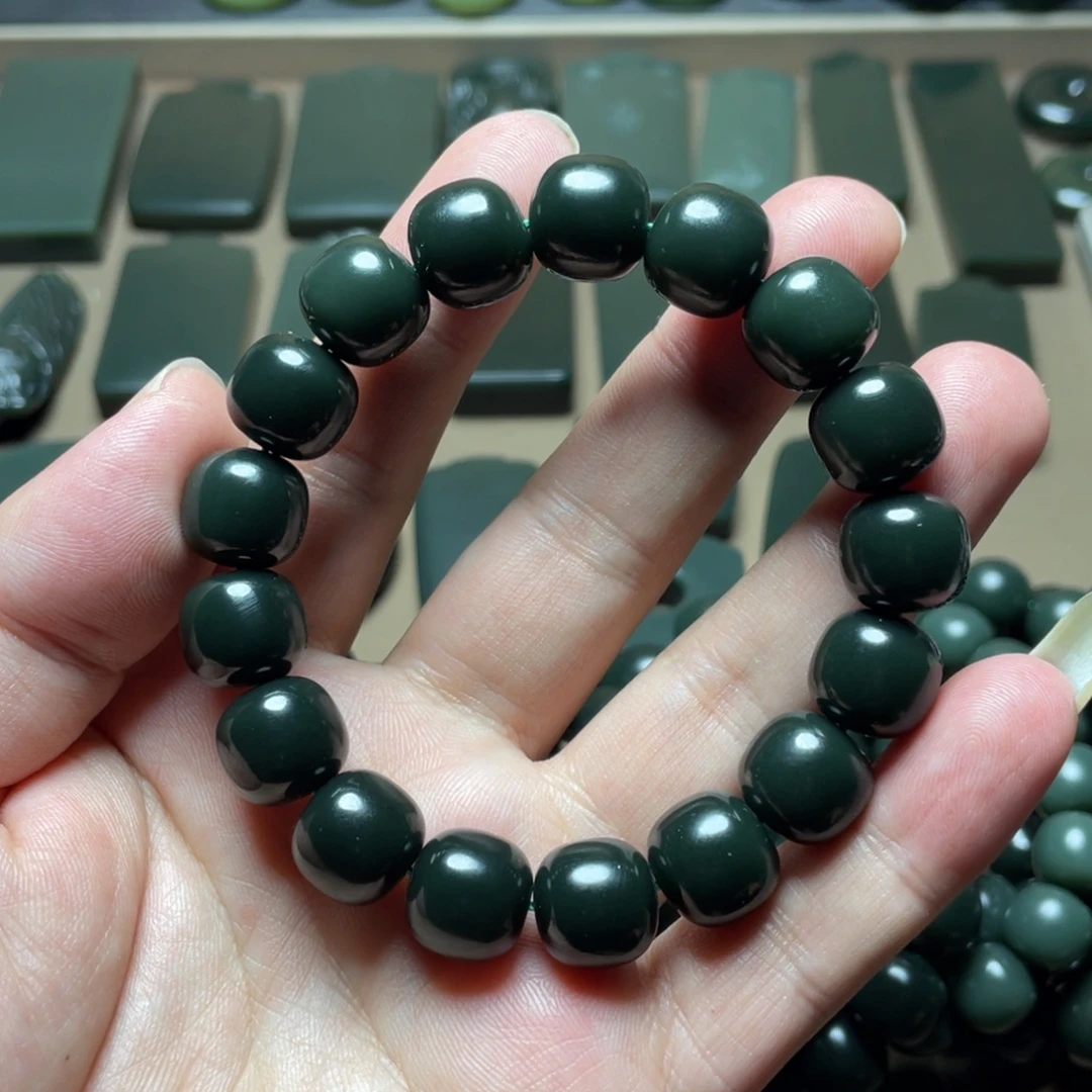 和田玉未镶嵌手链