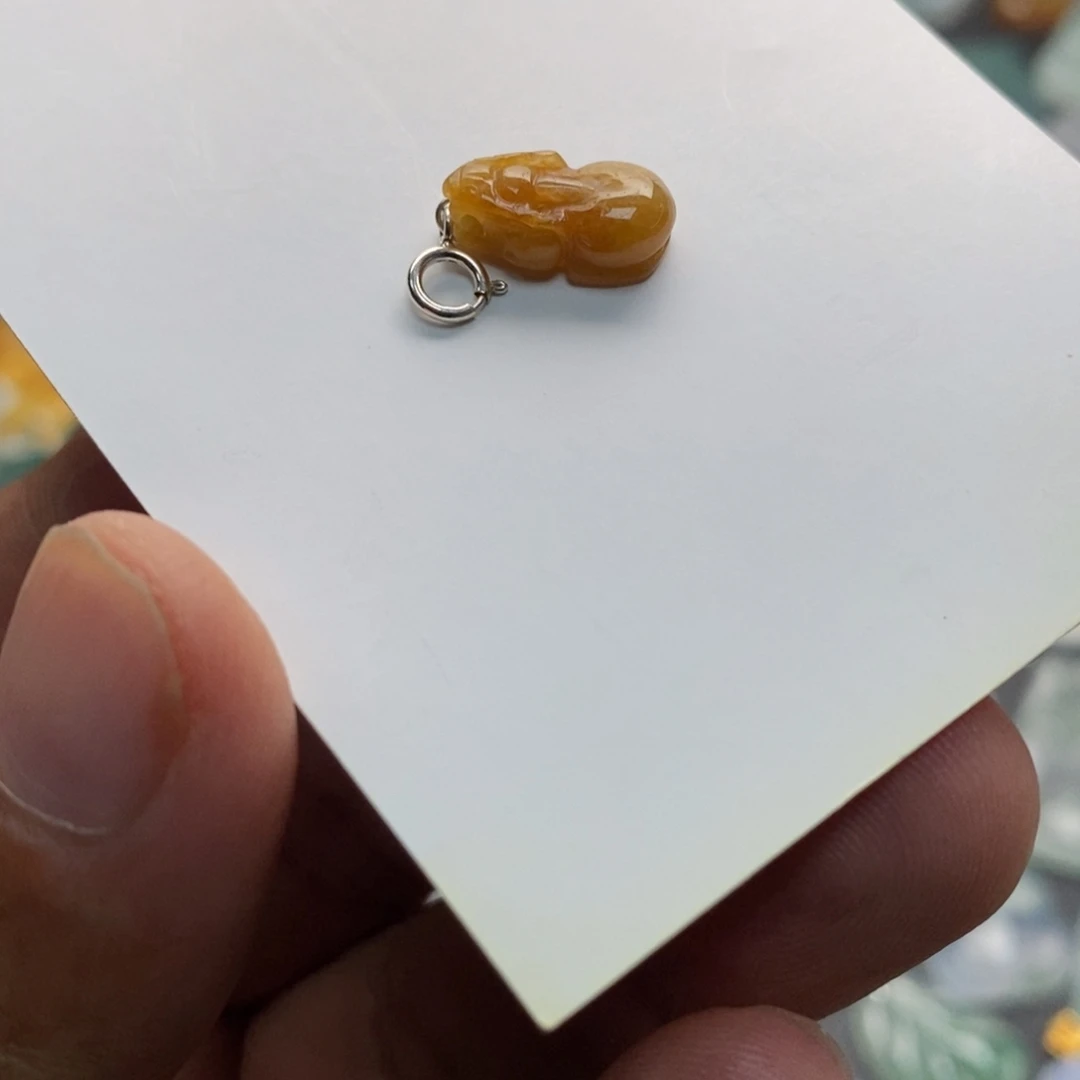 翡翠未镶嵌颈饰天然