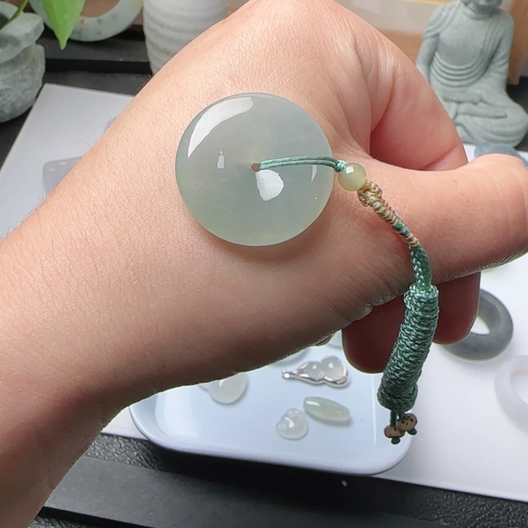 定制翡翠未镶嵌材料定制