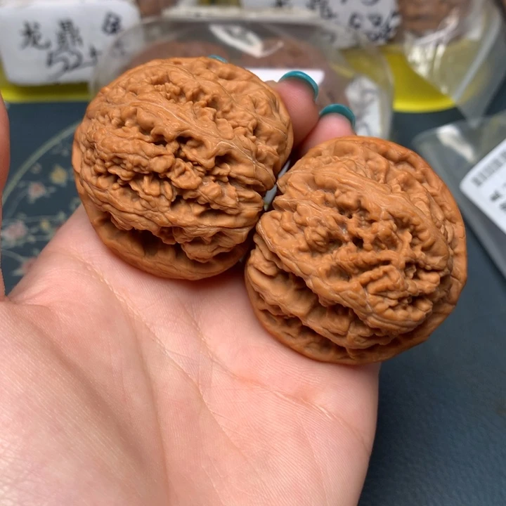 文玩核桃把件46-31250-0