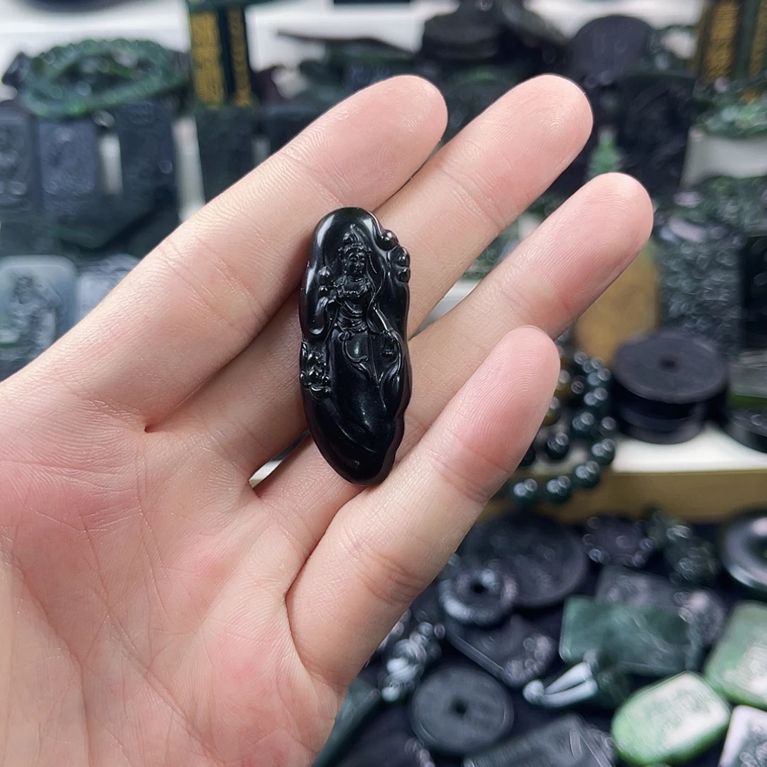 合金泰山玉吊坠碧石