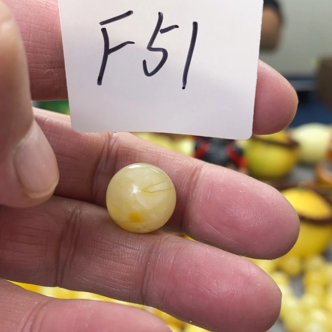 手链琥珀未镶嵌多样性发，发其中一件