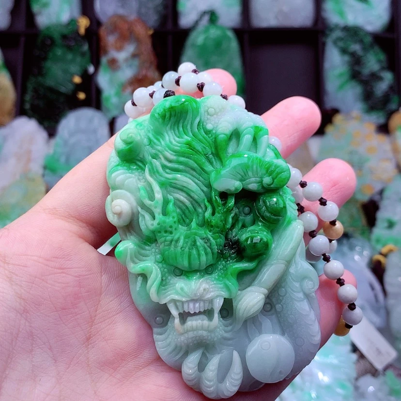 【闪购商品】翡翠颈饰未镶嵌挂件