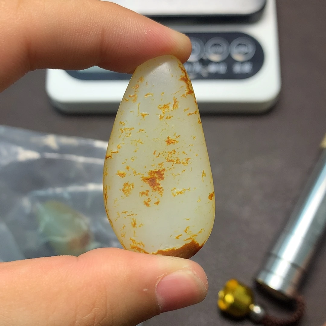 陶***和田玉（糖玉）未镶嵌挂件