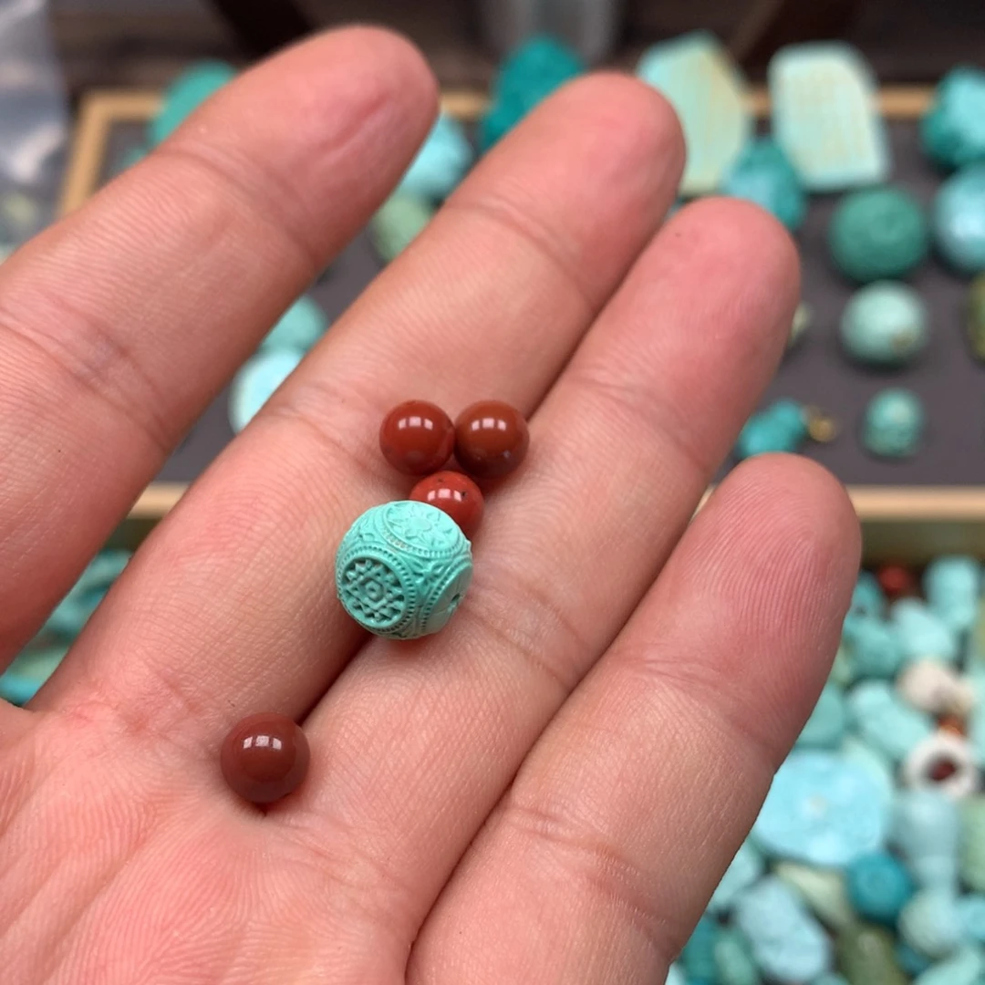 南红玛瑙雕刻未镶嵌