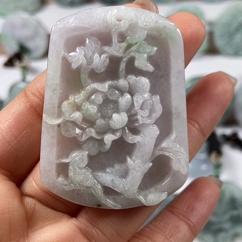 翡翠颈饰未镶嵌花开富贵福利