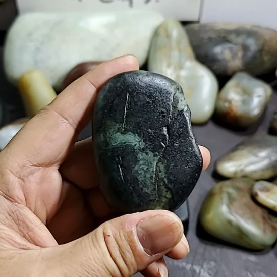 未镶嵌和田玉把件