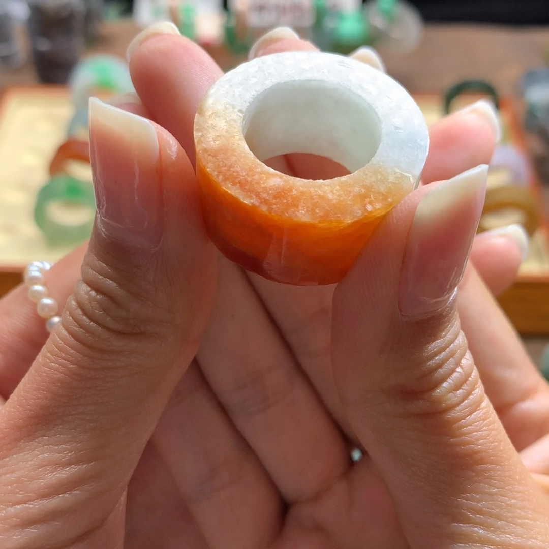 定制翡翠未镶嵌西*?翡翠包雕刻凤凰 骨折