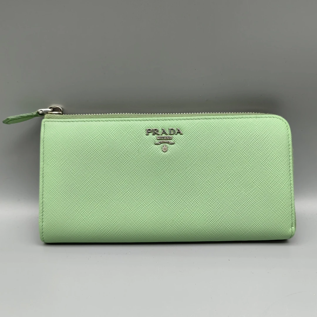 95新 Prada/普拉达  绿色钱包  1639 8470