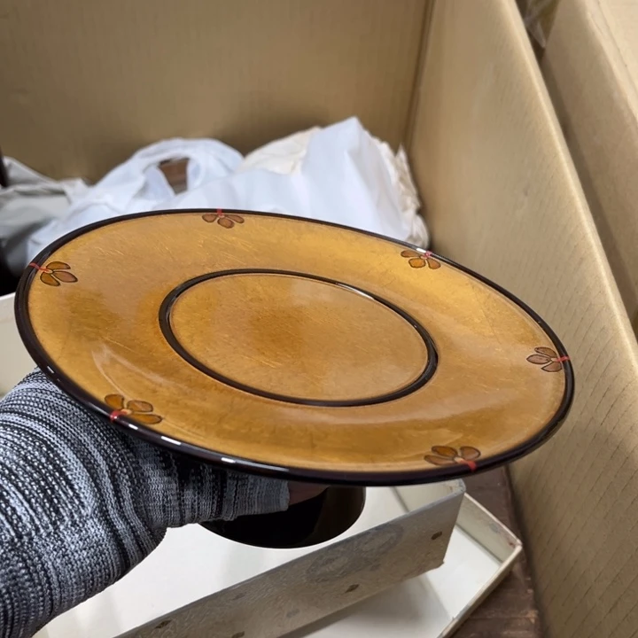 碟哈哈哈哈哈哈哈哈