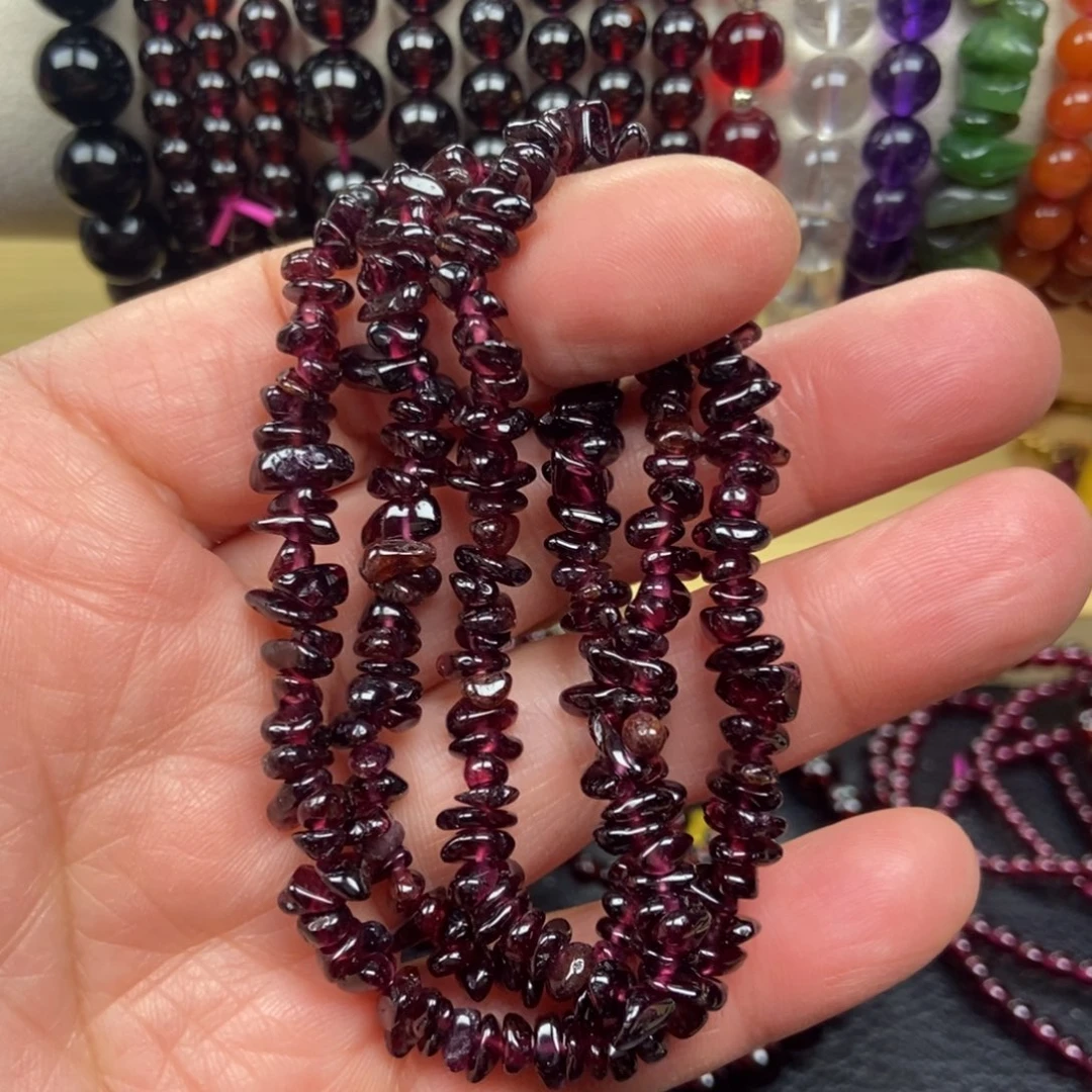 未镶嵌石榴石精美石榴石三圈手串