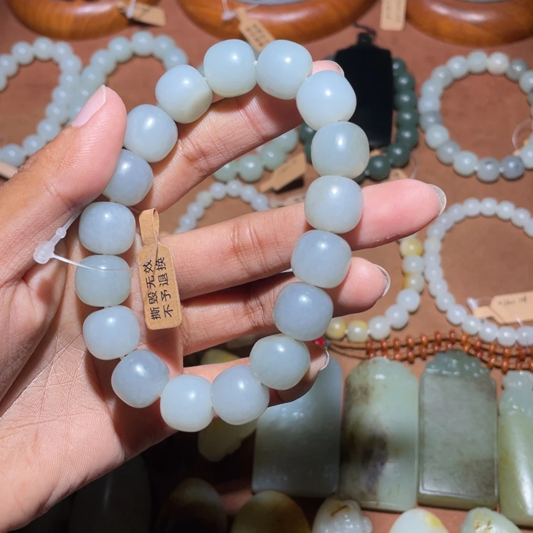 和田玉未镶嵌手链