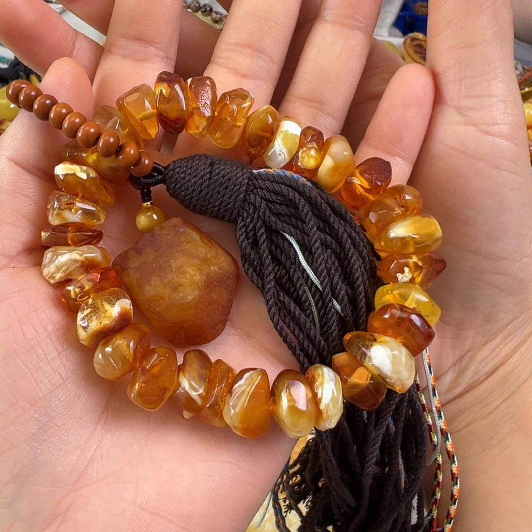 蜜蜡裸石未镶嵌A****n琥珀