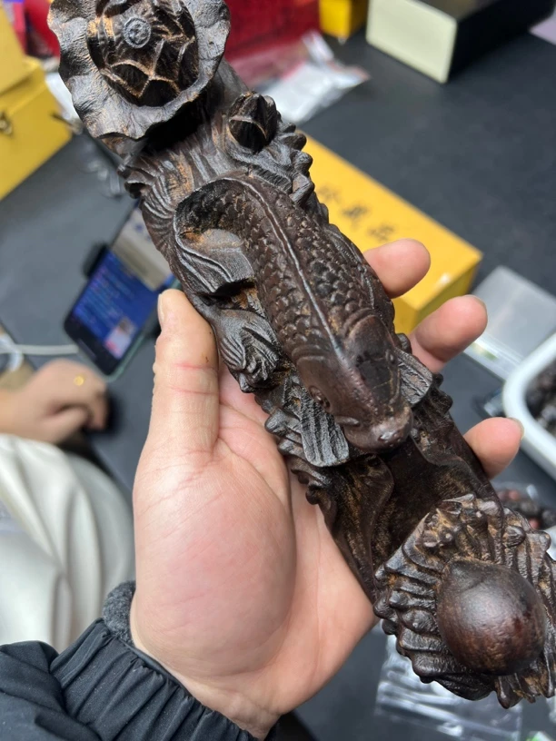 D15龙二文玩成品木串摆件