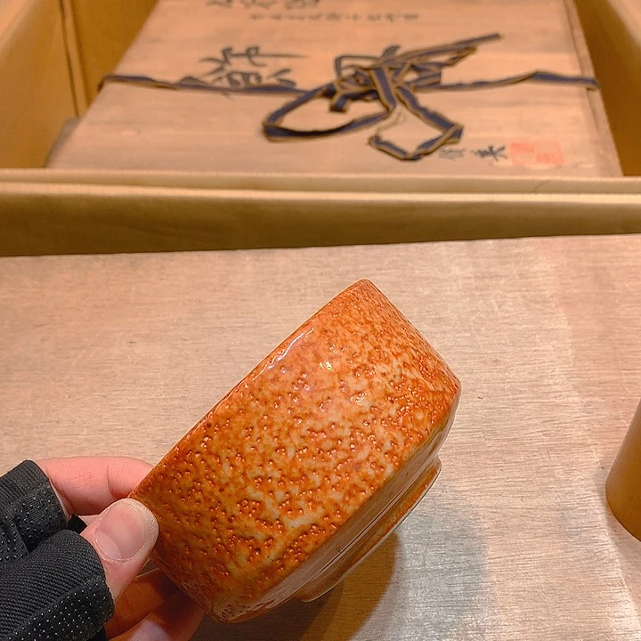 回流的速度快于空气的