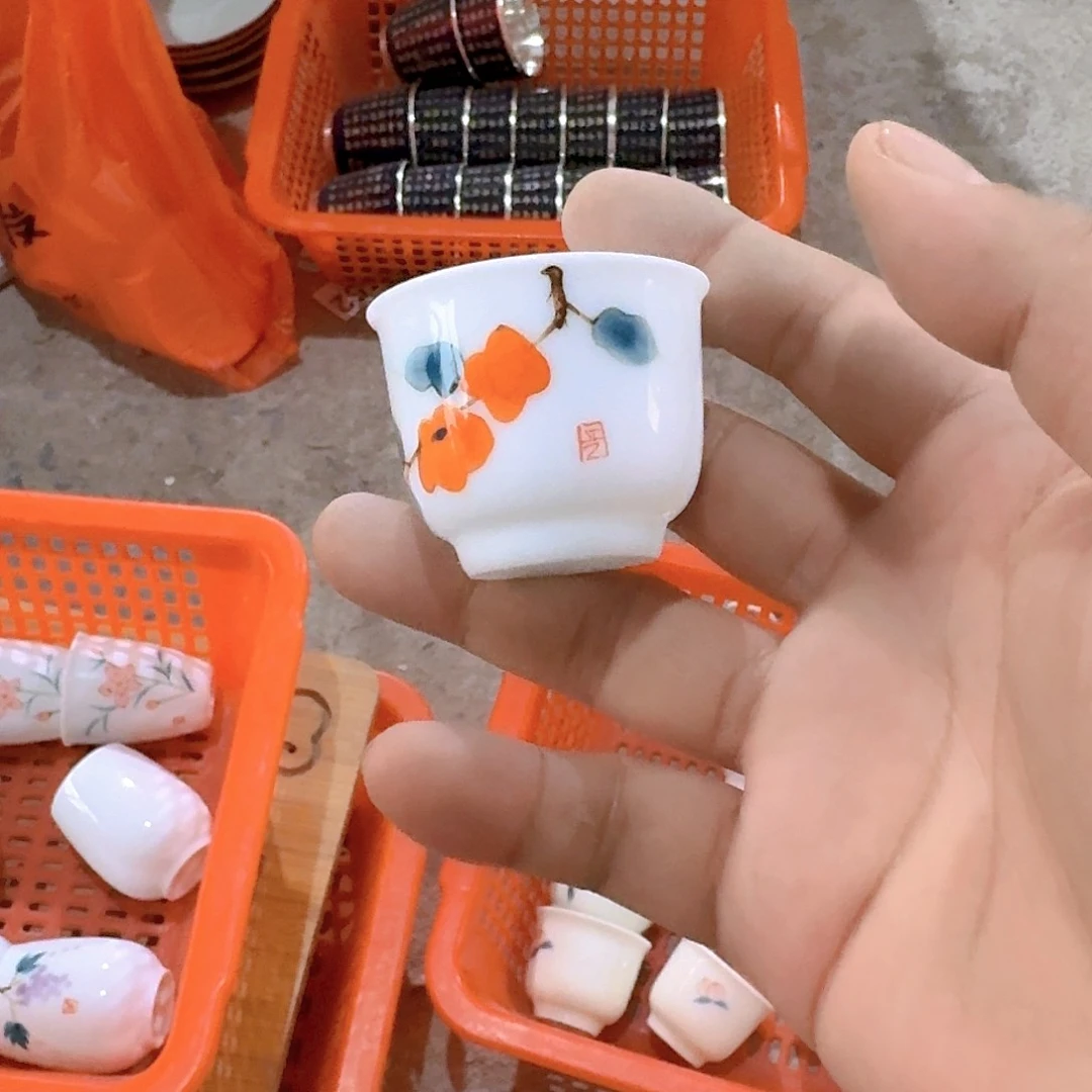 瑕疵茶具。介意勿拍反****猹