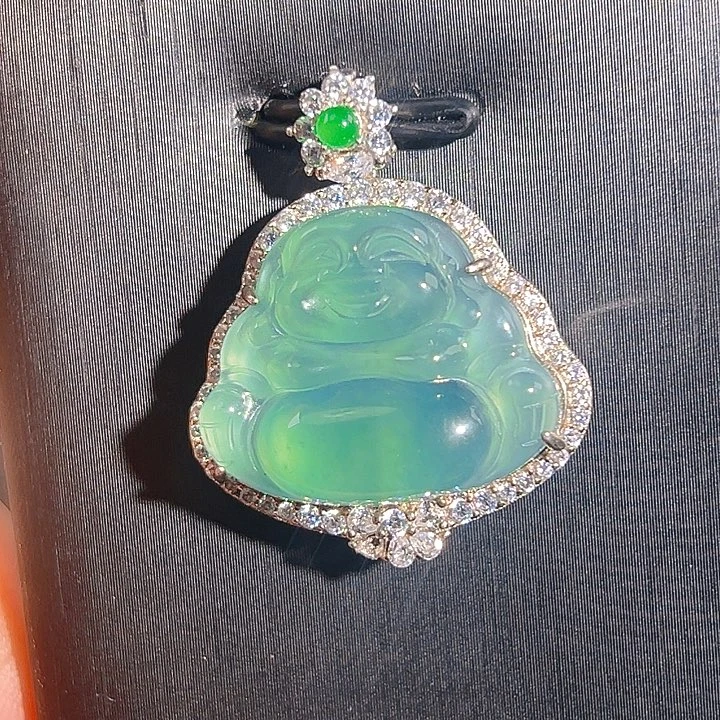 翡翠颈饰未镶嵌4555，