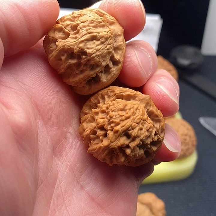 把件文玩核桃闪电5