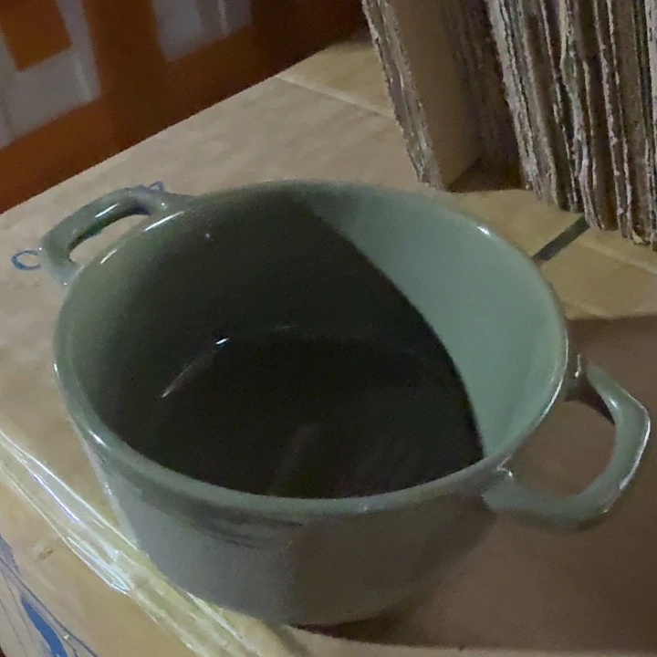 高温陶瓷豆绿烤碗两个