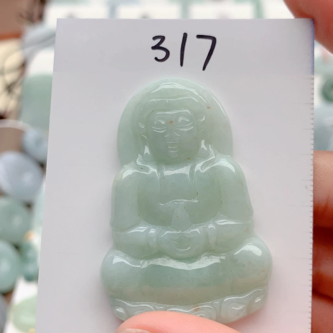 翡翠未镶嵌颈饰吊坠