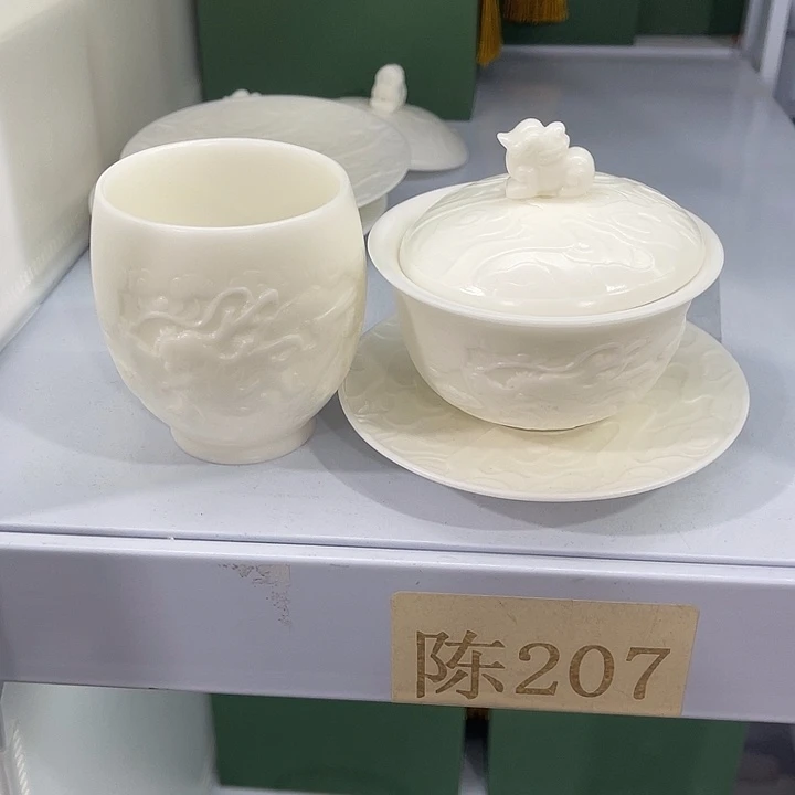 福利待遇多多哦哦哦