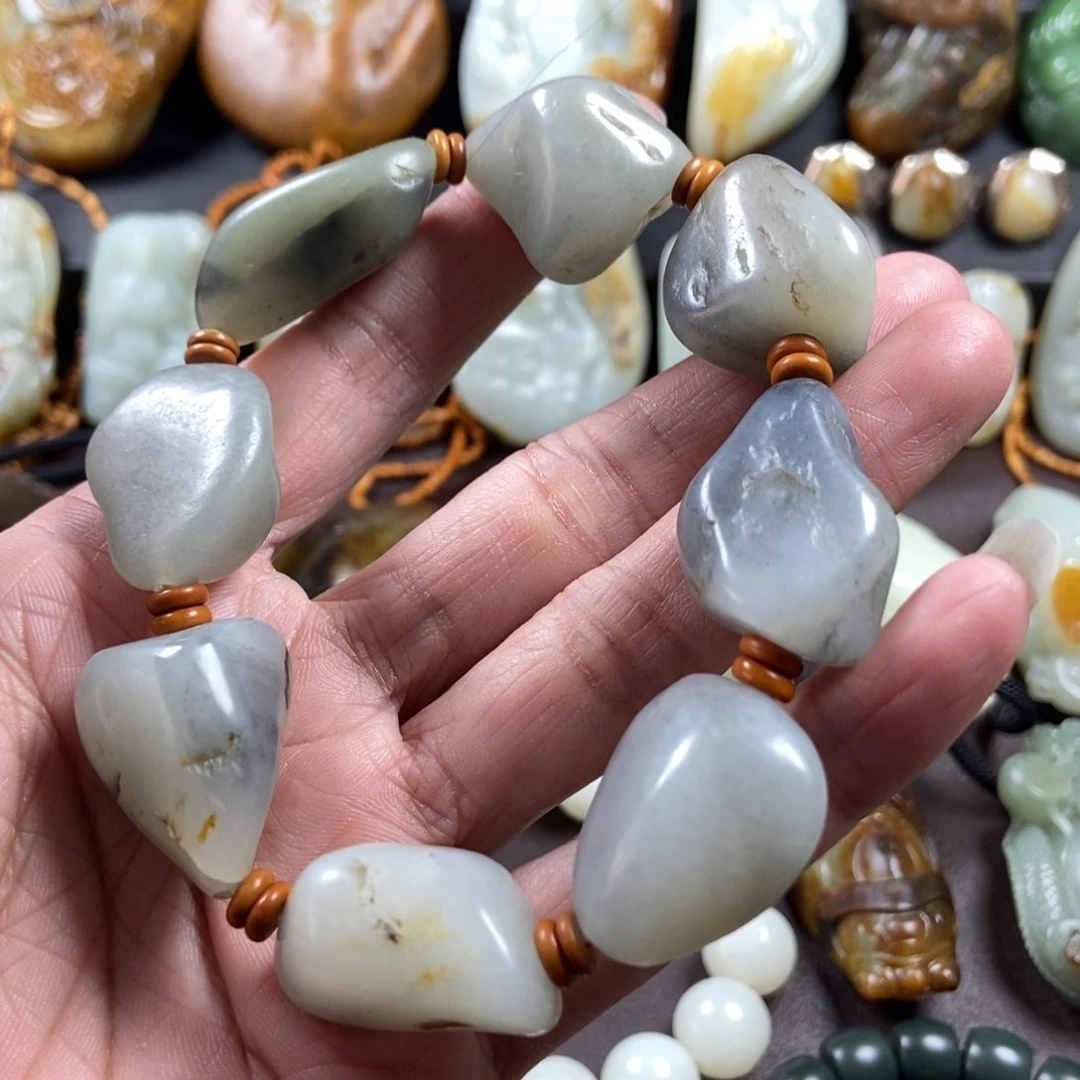 和田玉把件未镶嵌